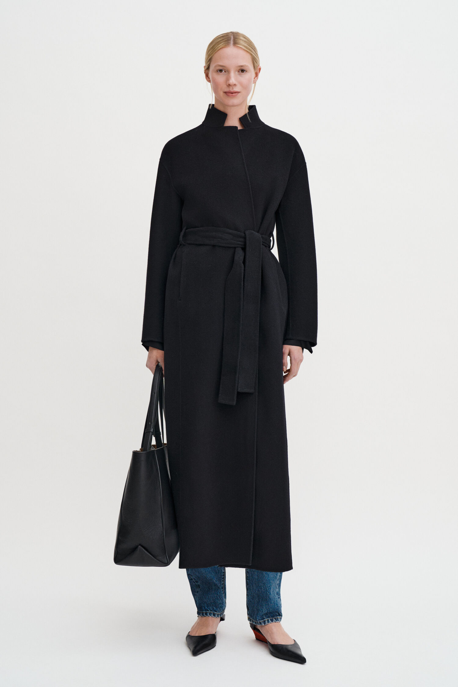 Alexa Coat