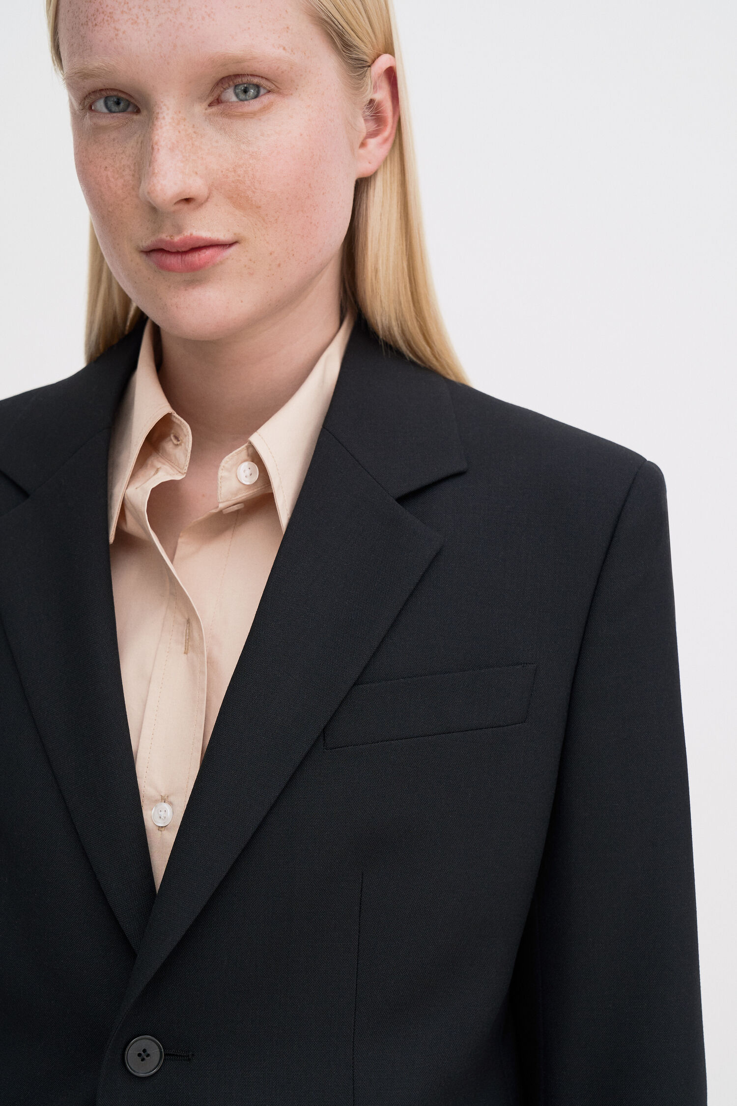 Delilah Blazer