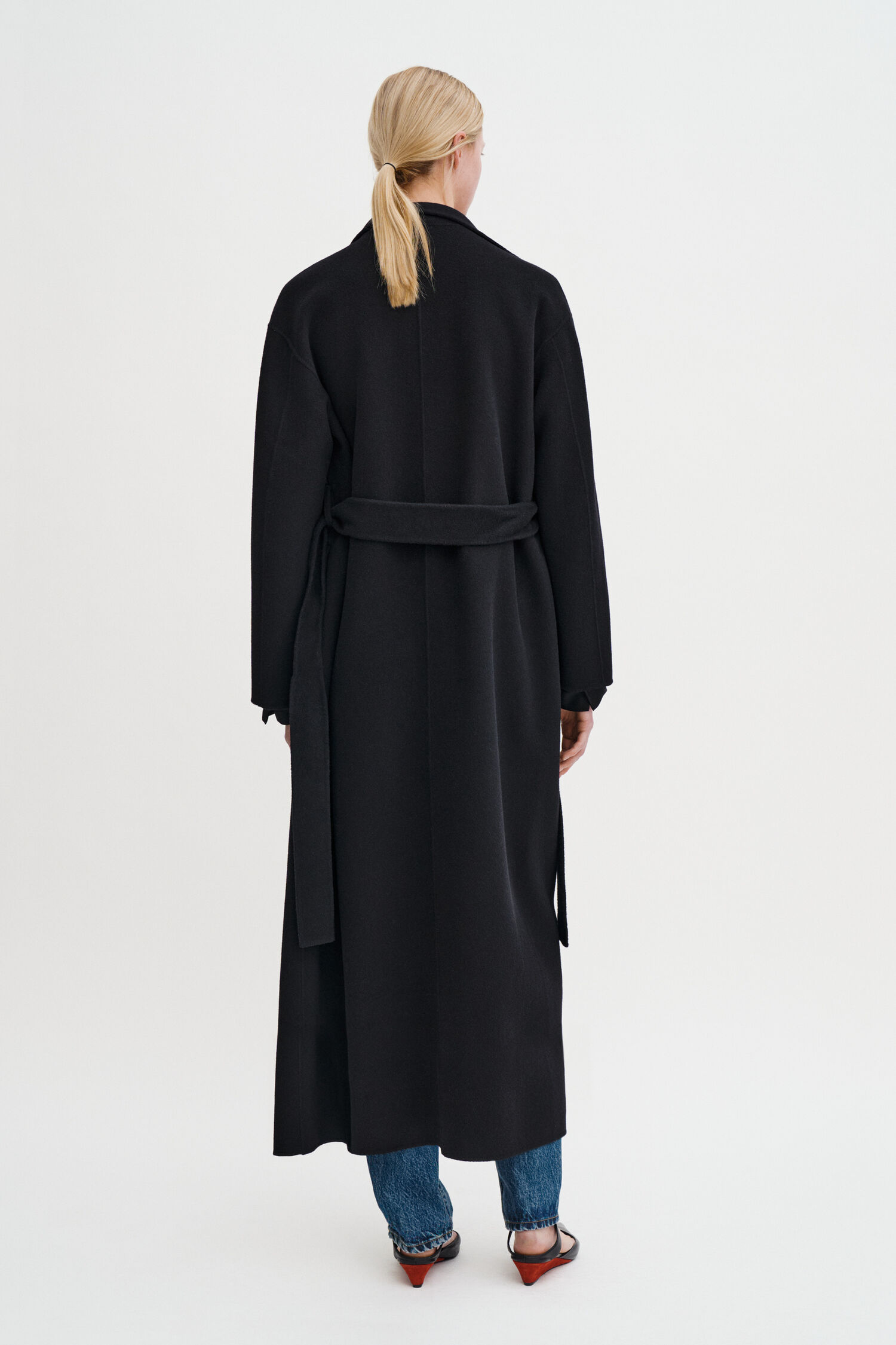 Alexa Coat