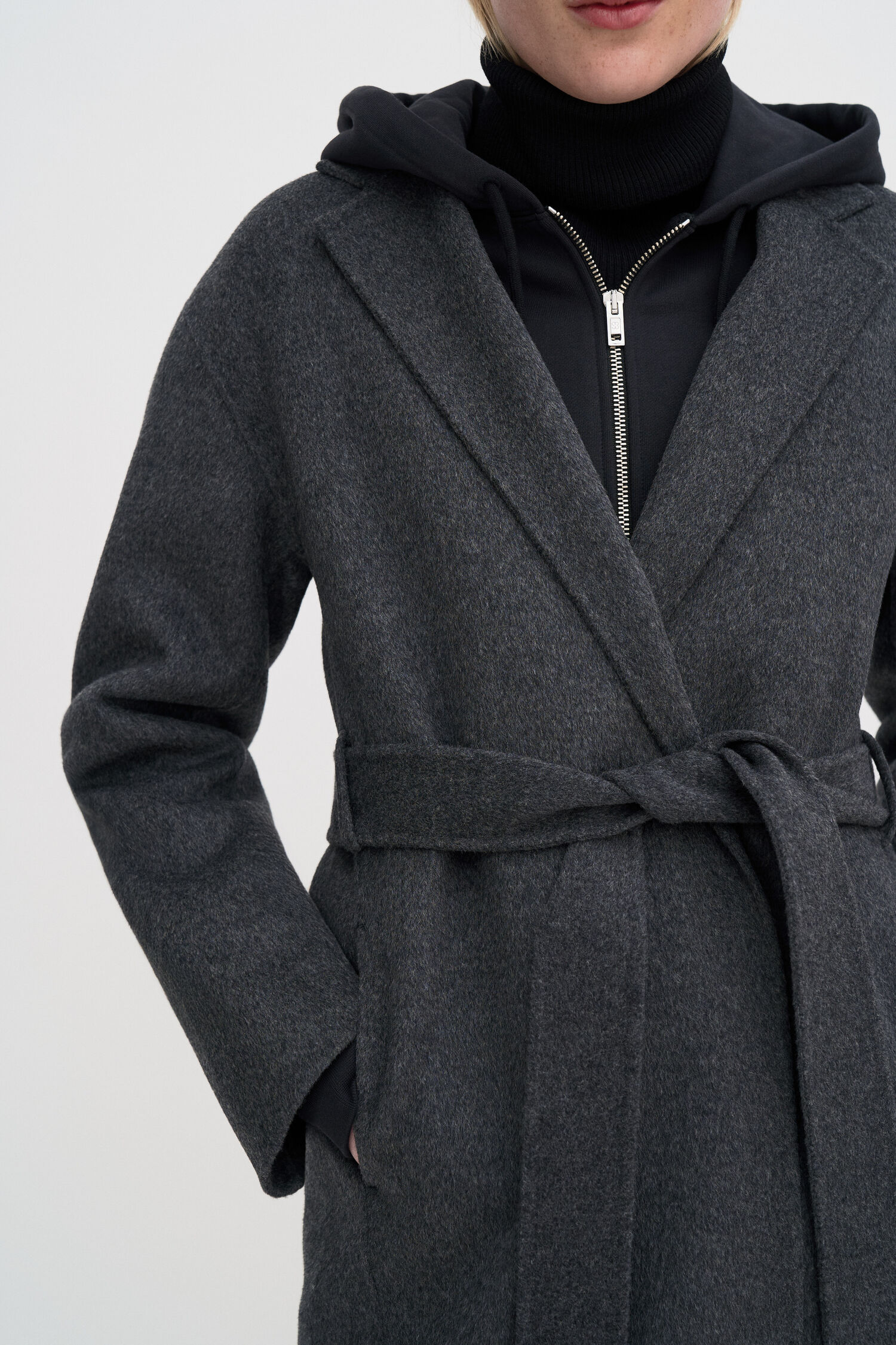 Alexa Coat