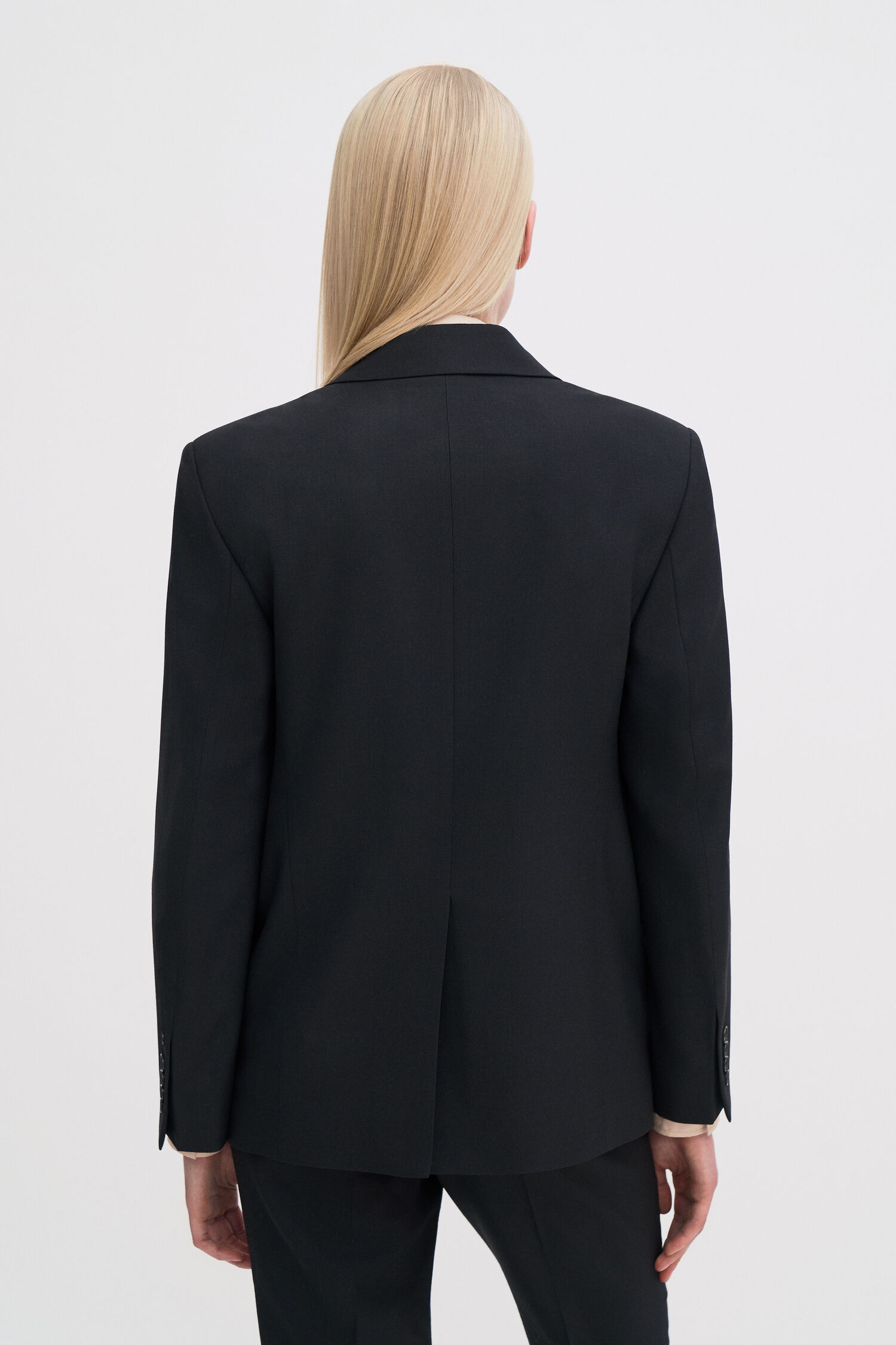 Delilah Blazer