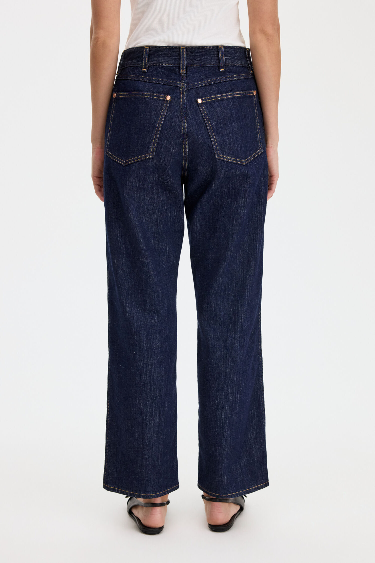 High Waisted Cropped Jeans
