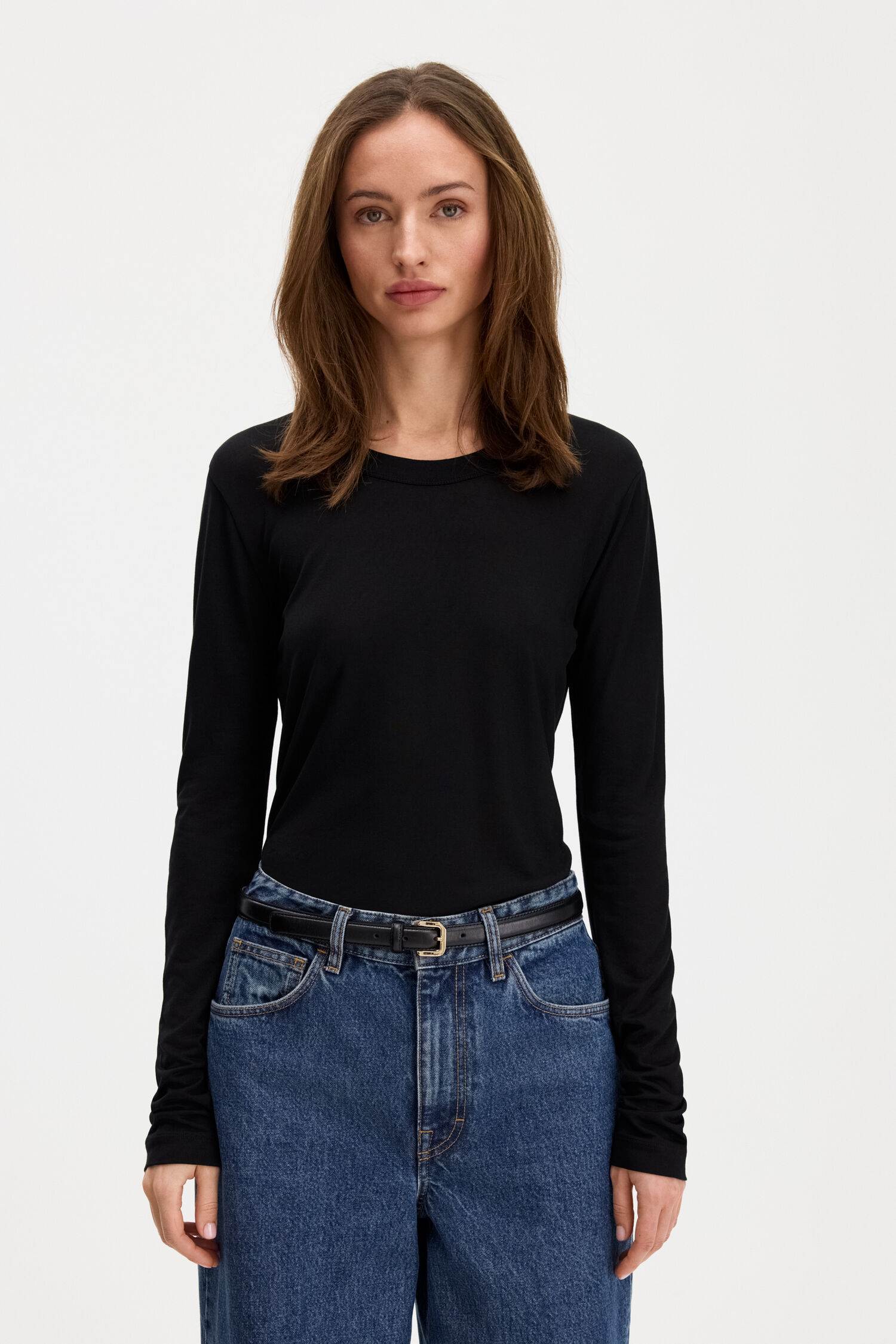 Scooped Longsleeve Top