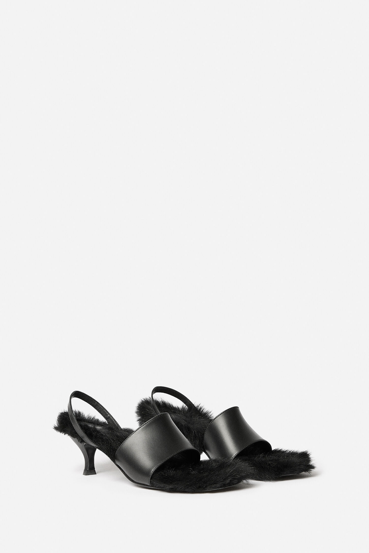 Fur Heel