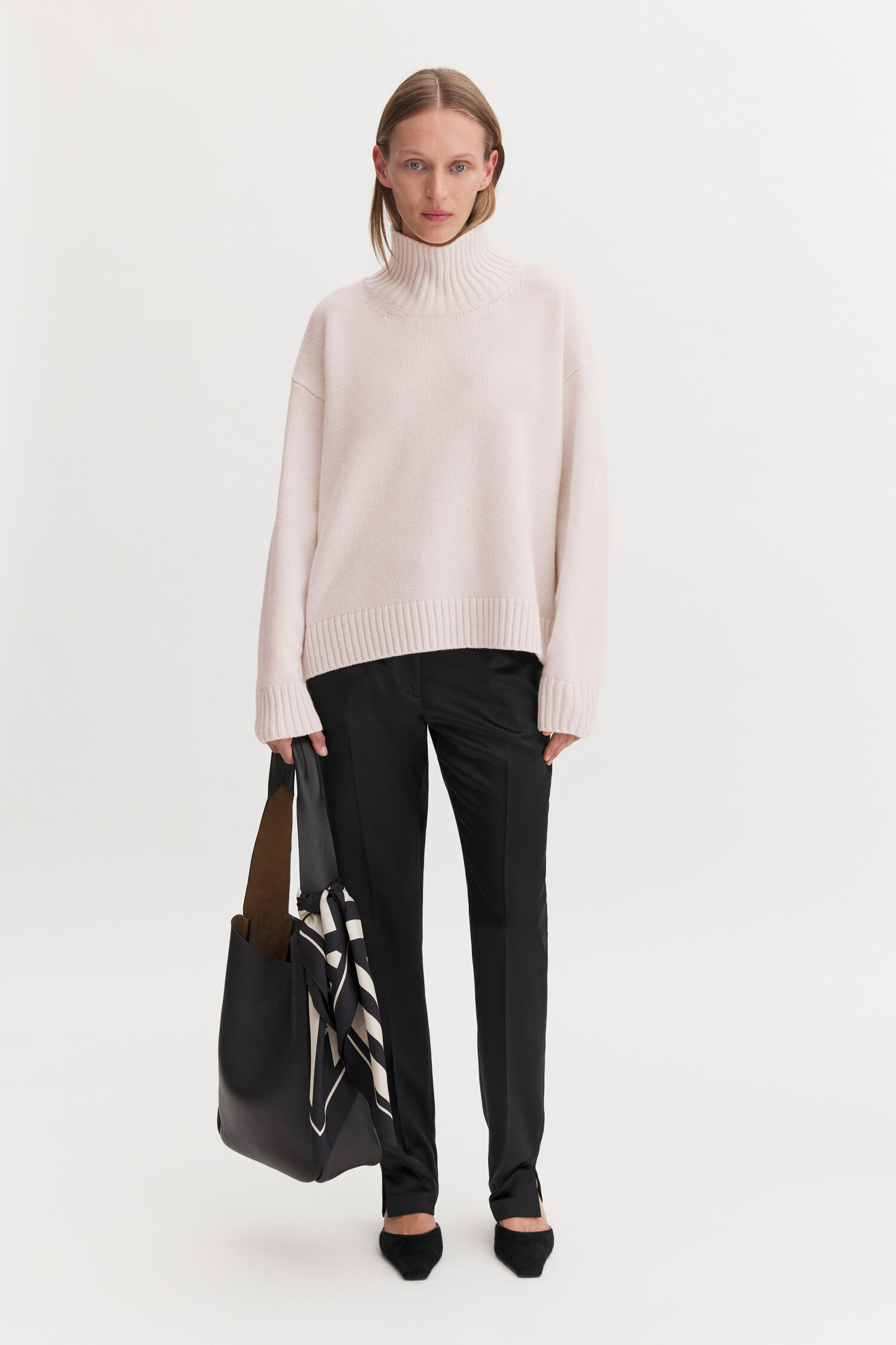 Wool Cashmere Turtleneck Sweat