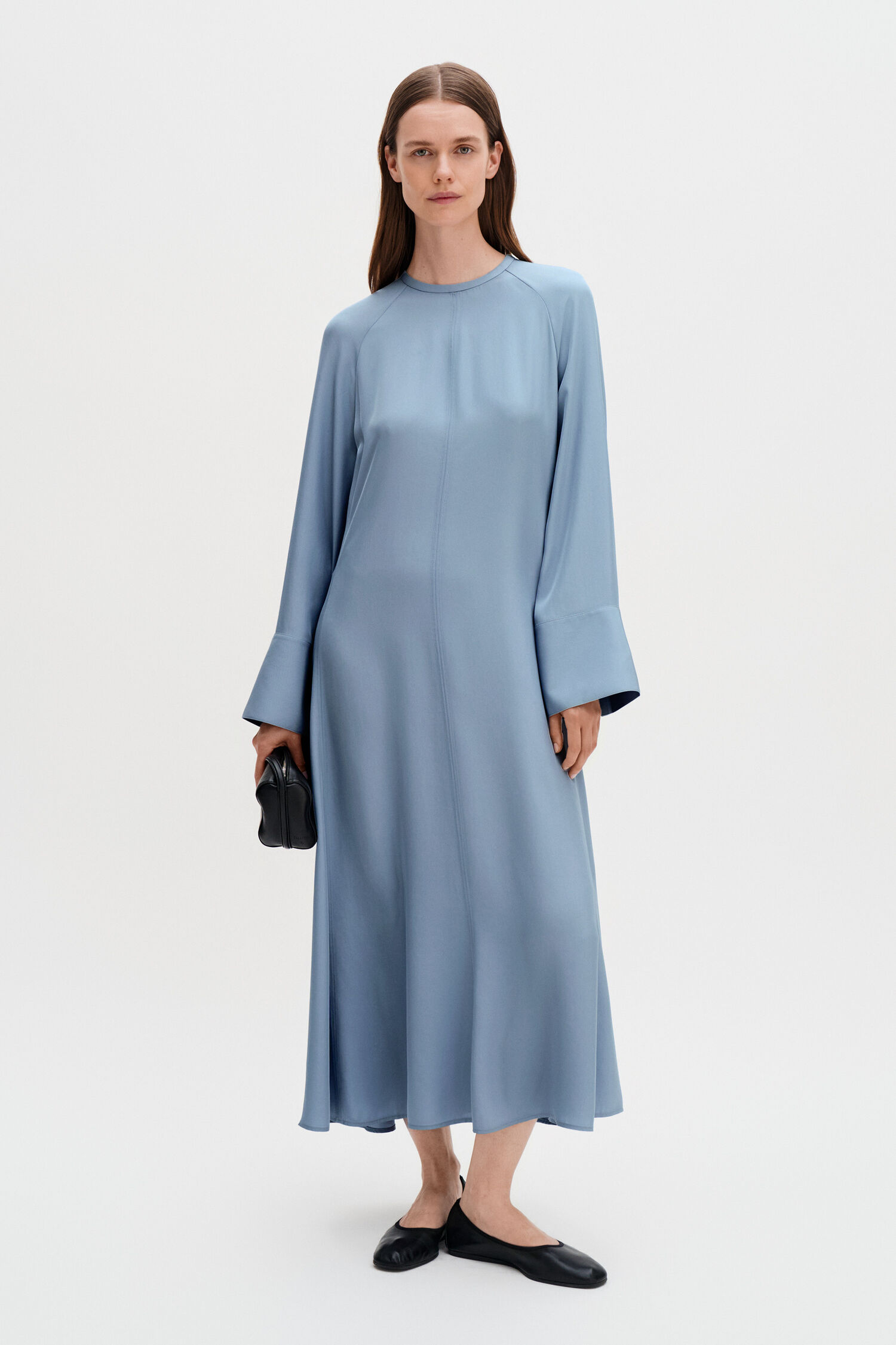 Fluid Raglan Dress