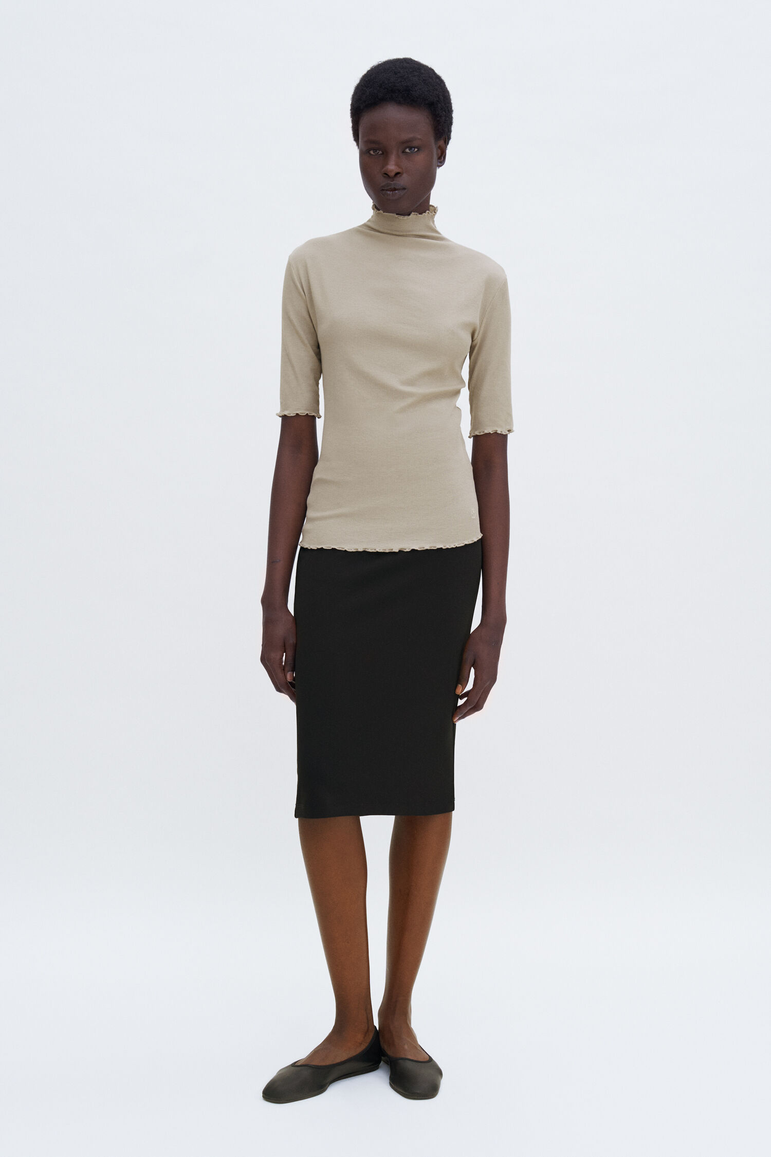 Rib Mock Neck Tee