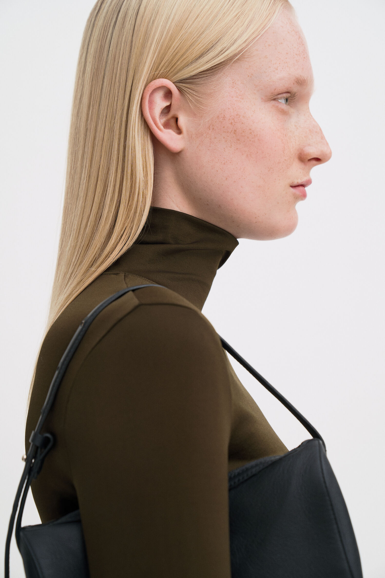 Fitted Jersey Turtleneck