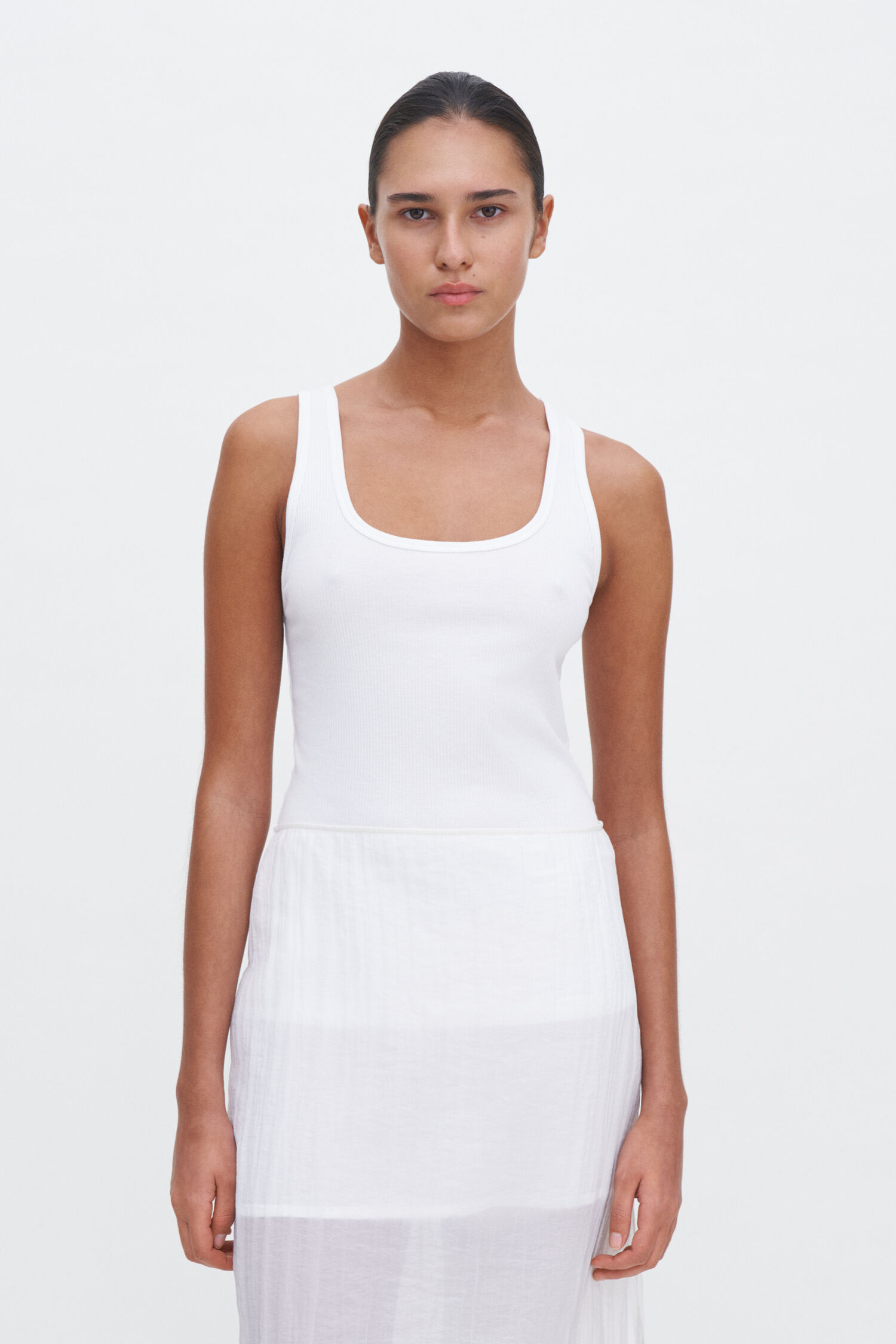Fine Rib Scoop Tank