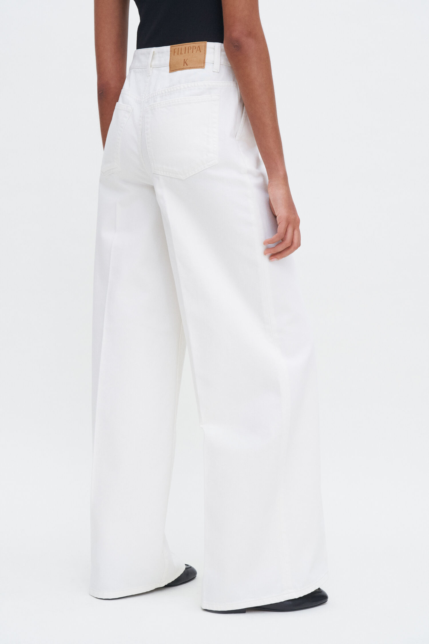 Wide Leg Jean