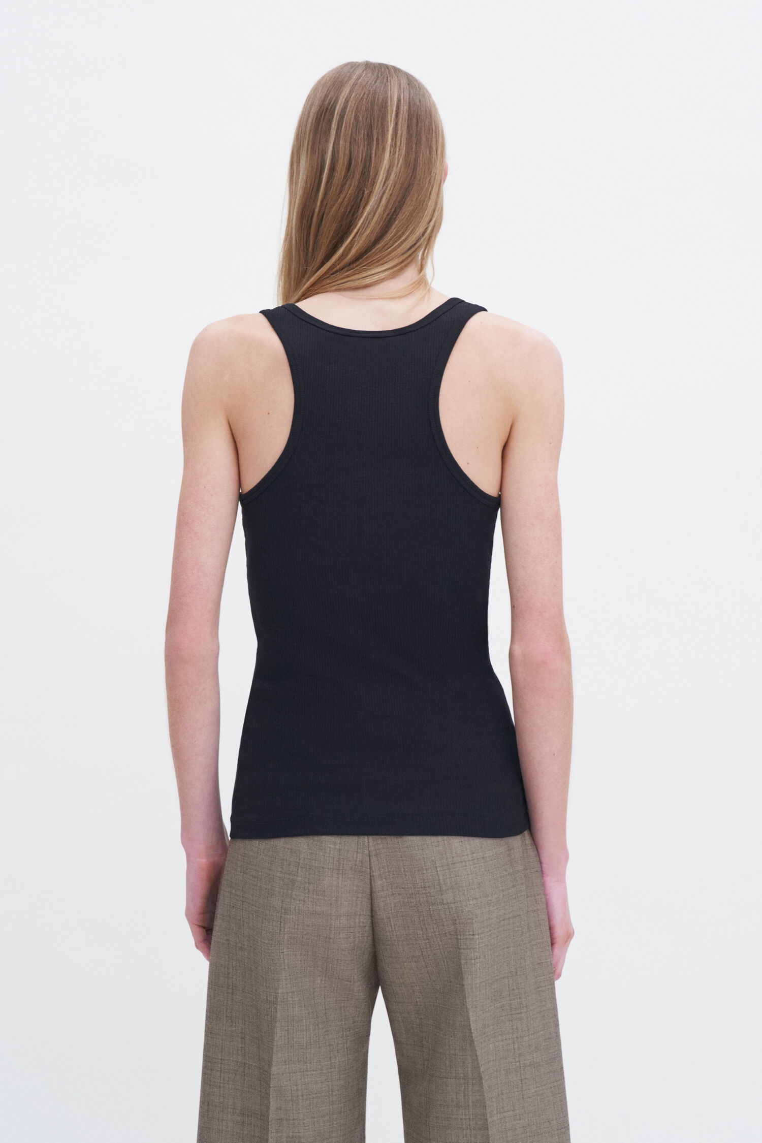 Fine Rib Scoop Tank