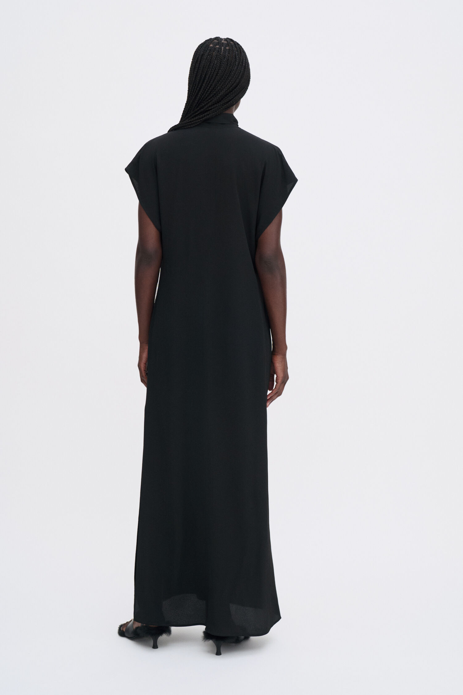 Long Tie-neck Dress