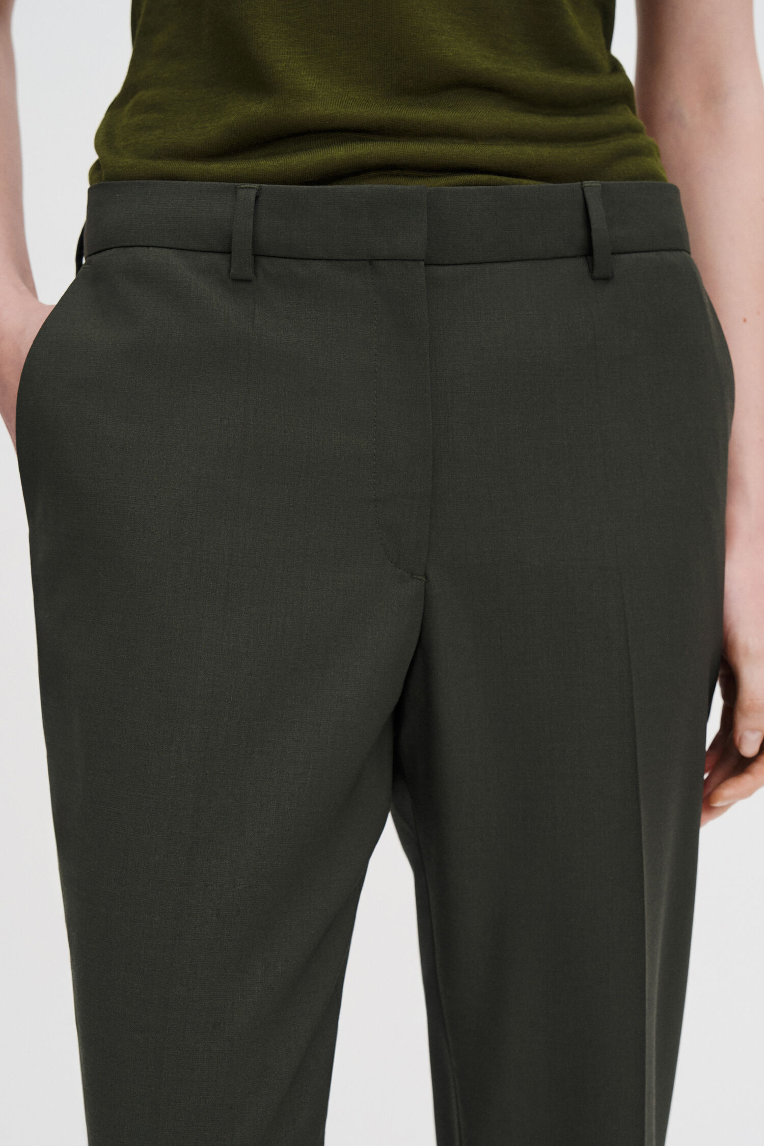 Emma Cropped Cool Wool Trouser