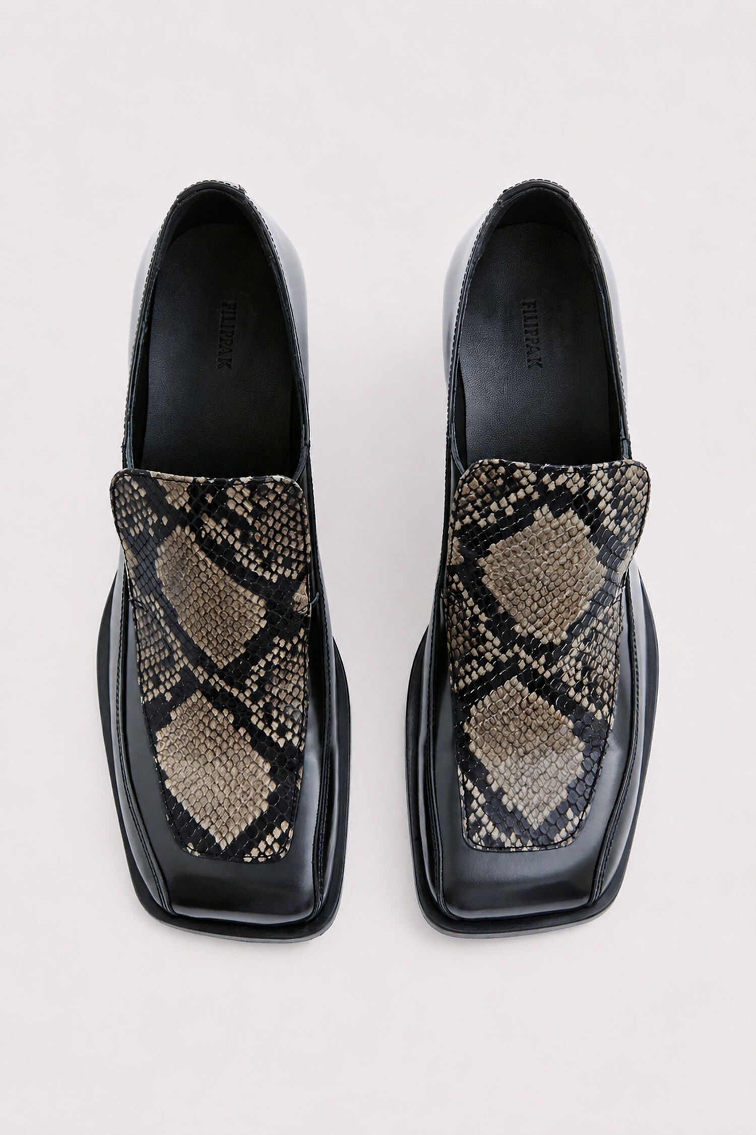 Loafer Pumps